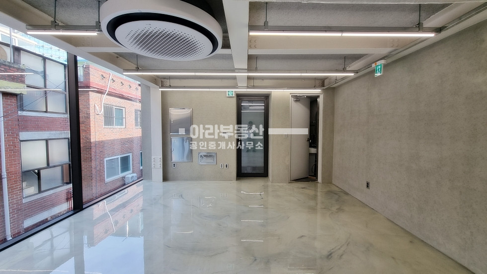 서울 성동구 성수동2가 젠틀몬스터 인근 통임대 월세 매물번호 10363 사진 8