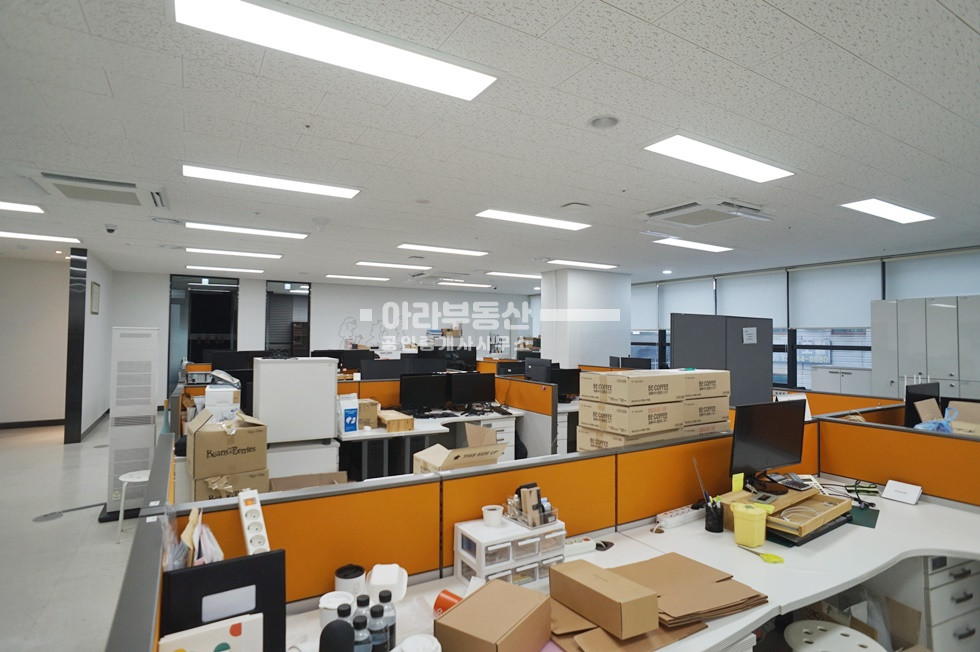 서울 성동구 성수동2가 280 (성수 SK V1 CENTER I) 성수SKV1CENTERI동 성수동 렌트마크 SKV1센터 룸2개 월세 매물번호 10310 사진 2