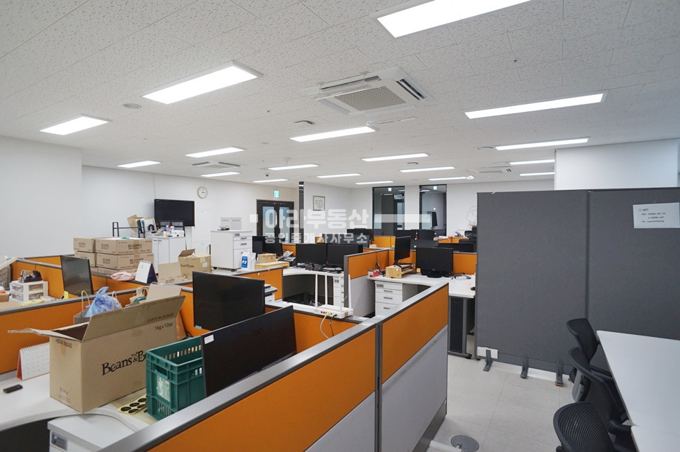 서울 성동구 성수동2가 280 (성수 SK V1 CENTER I) 성수SKV1CENTERI동 성수동 렌트마크 SKV1센터 룸2개 월세 매물번호 10310 사진 4