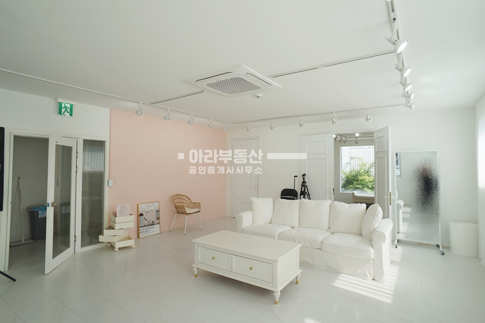 서울 성동구 성수동1가 앞마당이 있는 통임대,주차4대 다용도로 활용가능 월세 매물번호 10232 사진 2