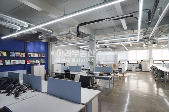 서울 성동구 성수동1가 13-3 대로변 디자인 건물내외관,노출형 인테리어 월세 매물번호 10065 사진 4