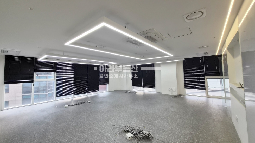 서울 성동구 성수동1가 13-376 전망좋은 고급 인테리어 월세 매물번호 10463 사진 1