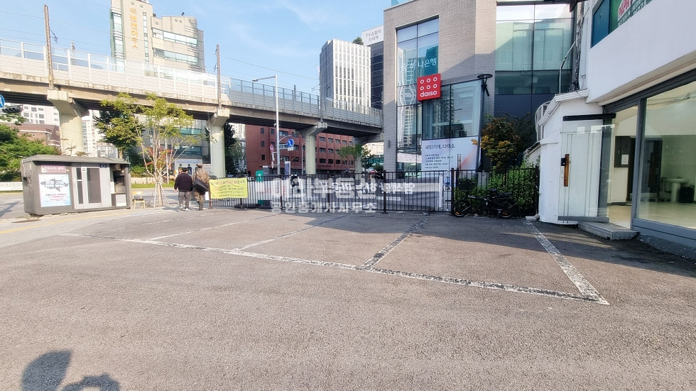 서울 성동구 성수동1가 서울숲길 사거리 대로변 코너 팝업 월세 매물번호 10410 사진 7