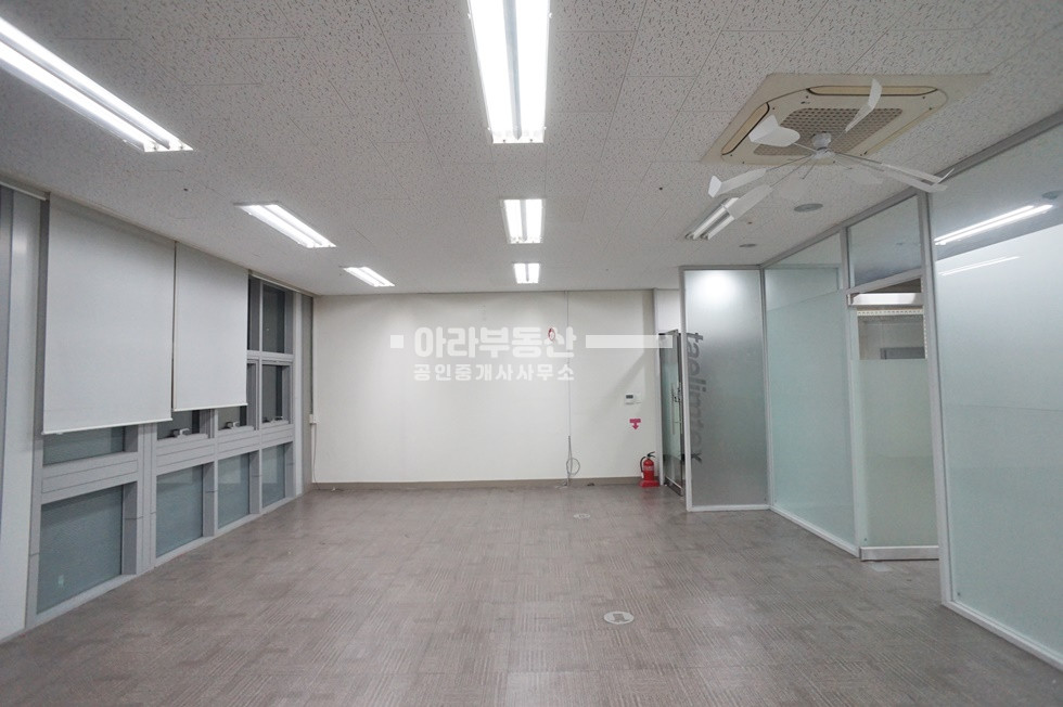 서울 성동구 성수동2가 323 (서울숲 드림타워) 성수동 카페거리 지식산업센터 월세 매물번호 10487 사진 8