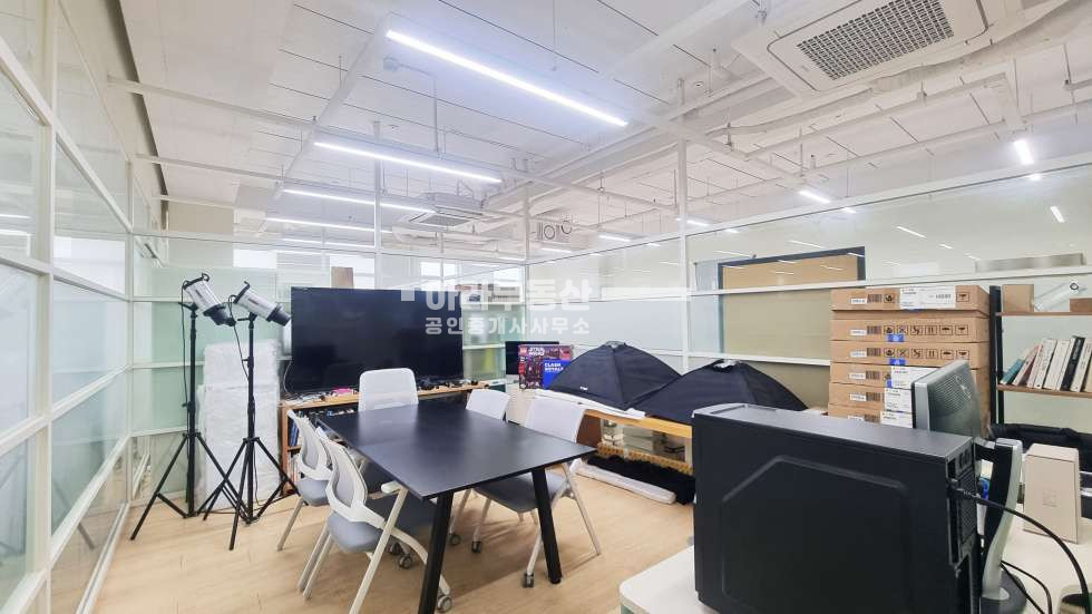 서울 성동구 성수동1가 656-334 (서울숲 M타워) 성수동 M타워 더블역세권 사무실 월세 매물번호 10091 사진 5