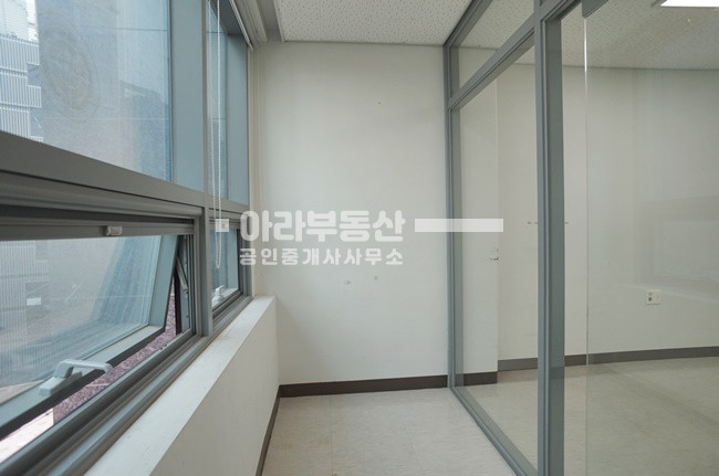 서울 성동구 성수동1가 뚝섬역세권 지식산업센터 성수동 최저가 월세 매물번호 10484 사진 7