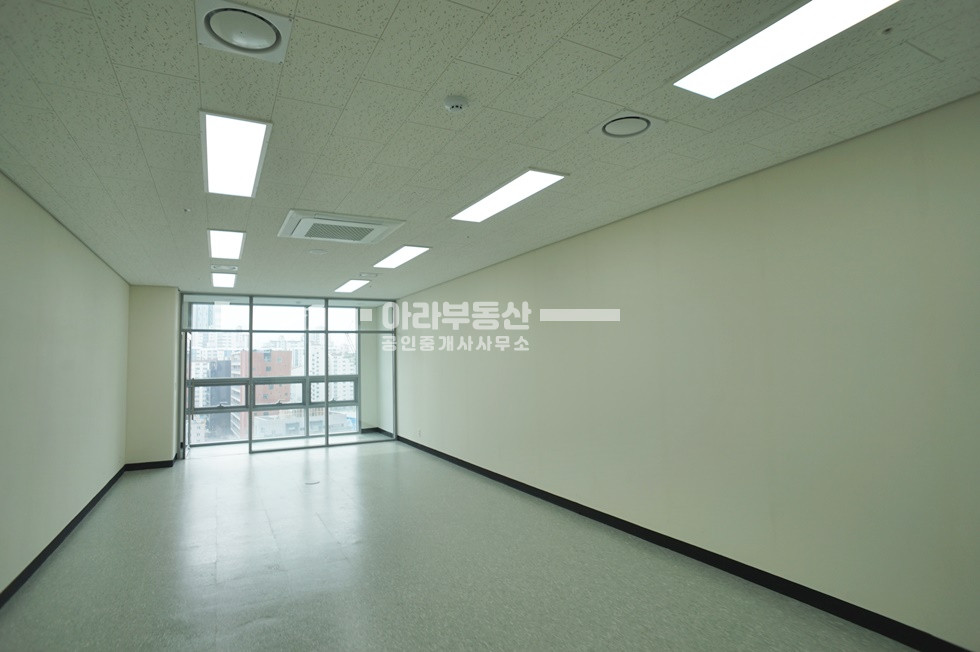 서울 성동구 성수동1가 22-7 신축 첫입주 서울숲 스페이스 임대 월세 매물번호 10596 사진 3