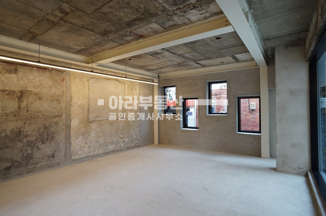 서울 성동구 성수동1가 루프탑 성수동 단독주택형 매매 매매 매물번호 10212 사진 4