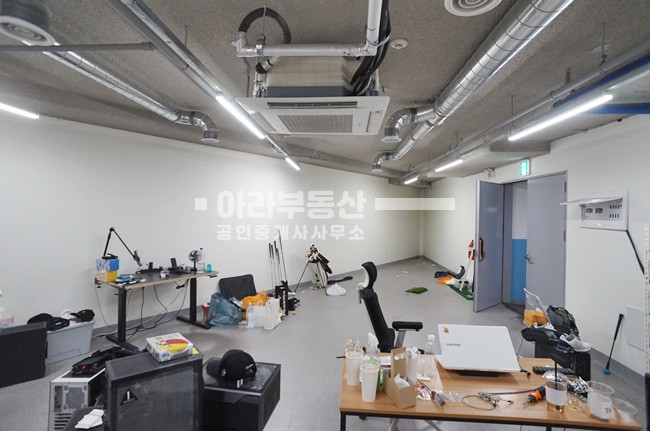 서울 성동구 성수동2가 269-63 (성수에이원센터) 성수 A1지식산업센터 지하 창고형 사무실 월세 매물번호 10590 사진 2