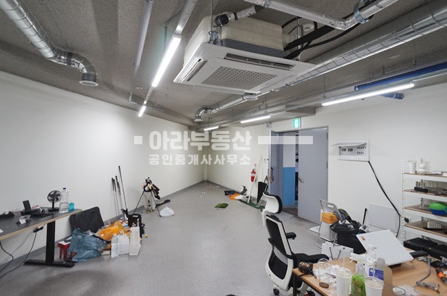 서울 성동구 성수동2가 269-63 (성수에이원센터) 성수 A1지식산업센터 지하 창고형 사무실 월세 매물번호 10590 사진 3