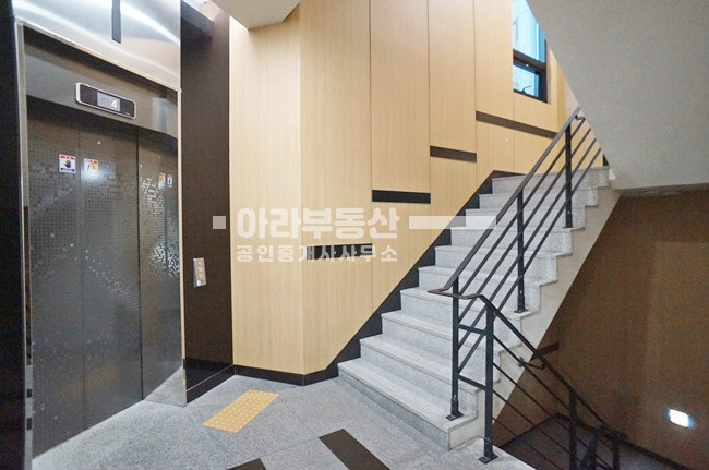 서울 성동구 성수동1가 656-1572 (SOL 623) 뚝섬역 도보3분거리 우드스타일 인테리어 룸3개 월세 매물번호 10648 사진 10