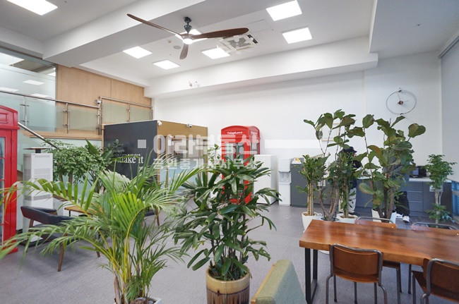 서울 성동구 성수동2가 281-16 (일신건영휴먼테코) 층고 4.5m, 전용테라스 실입주가능 지식산업센터 매매 매매 매물번호 10119 사진 5