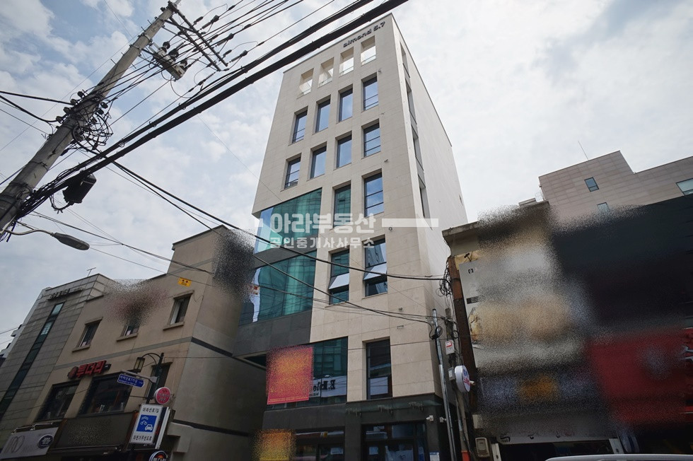서울 성동구 성수동2가 성수역 도보2분,먹자골목 입지좋은 상가,루프탑 사용가능 월세 매물번호 10725 사진 9