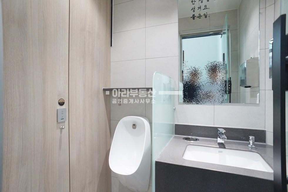 서울 성동구 성수동2가 성수역 도보2분,먹자골목 입지좋은 상가,루프탑 사용가능 월세 매물번호 10725 사진 10