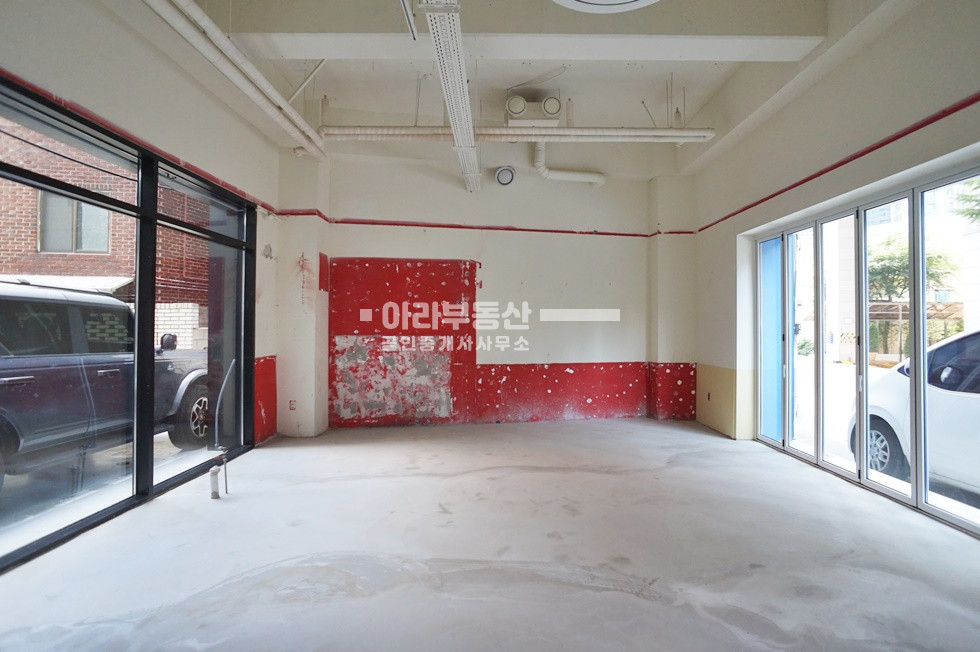 서울 성동구 성수동1가 무권리 1층 상가 월세 매물번호 10669 사진 3
