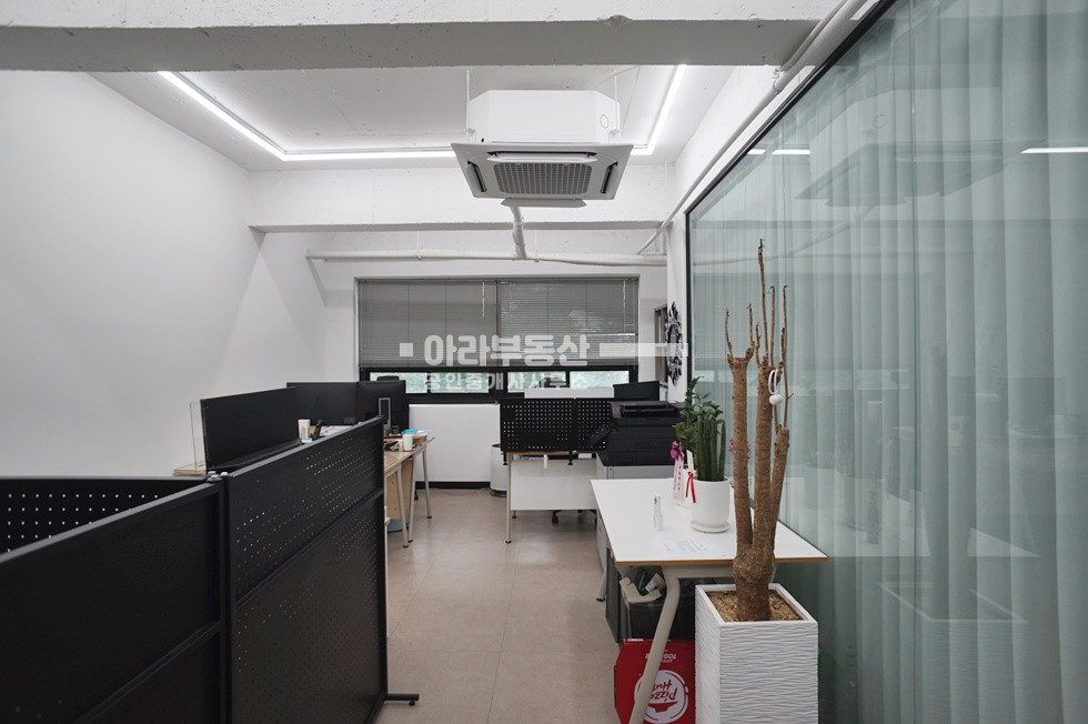 서울 성동구 성수동2가 노출형 인테리어 룸1개 월세 매물번호 10806 사진 3