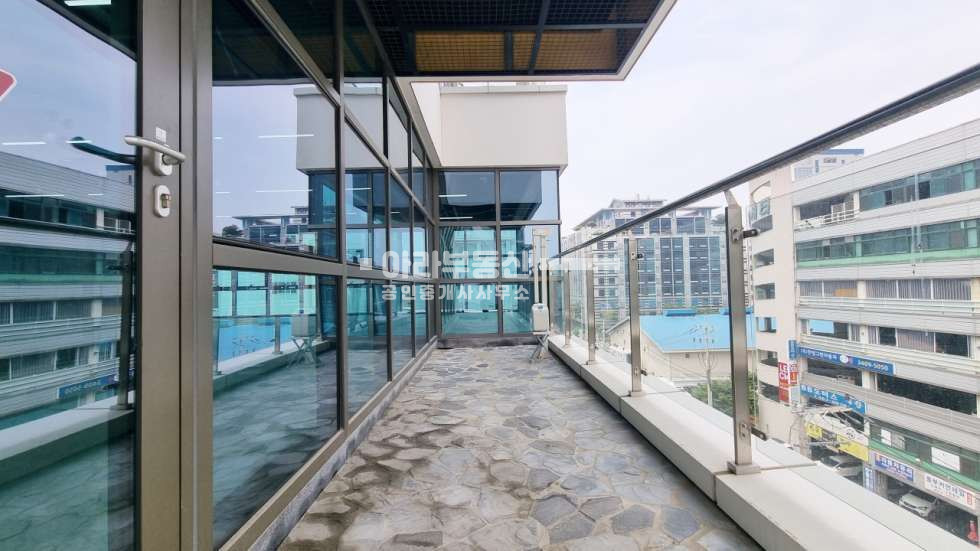 서울 성동구 성수동2가 279-55 성수동 신축 오픈형 천정 3면 통유리사무실 월세 매물번호 10132 사진 12