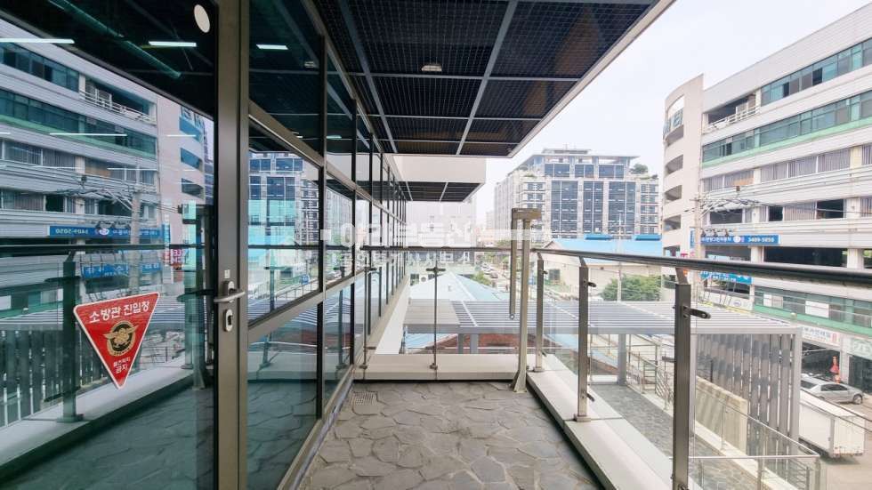 서울 성동구 성수동2가 성수동 디자인 이쁜 외관 건물 사무실 월세 매물번호 10129 사진 10