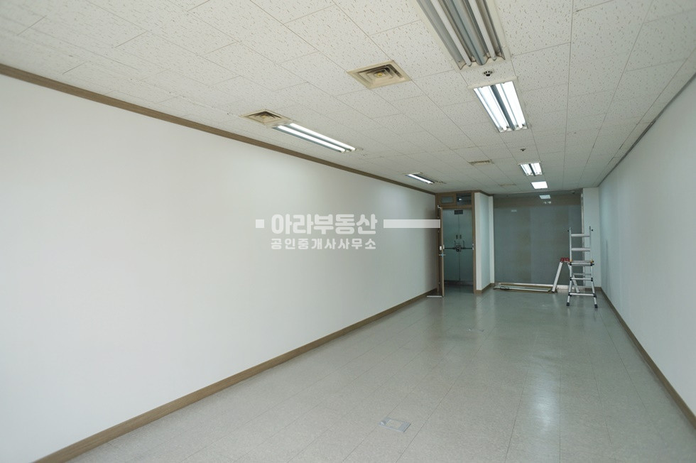 서울 성동구 성수동2가 성수역 1분거리 대로변 지식산업센터 월세 매물번호 10813 사진 6
