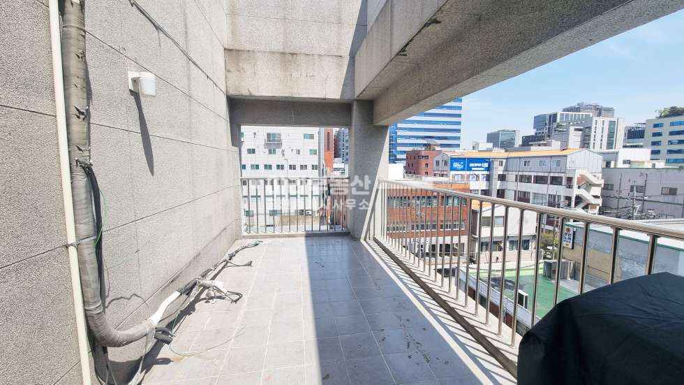 서울 성동구 성수동2가 성수동 연무장길 라인 사무실 월세 매물번호 10045 사진 12