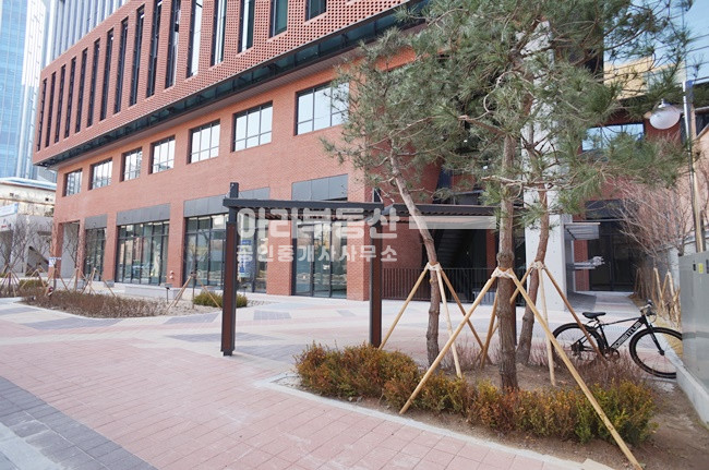 서울 성동구 성수동1가 13-17 선명스퀘어 1층 지식산업센터 상가 월세 매물번호 10804 사진 8