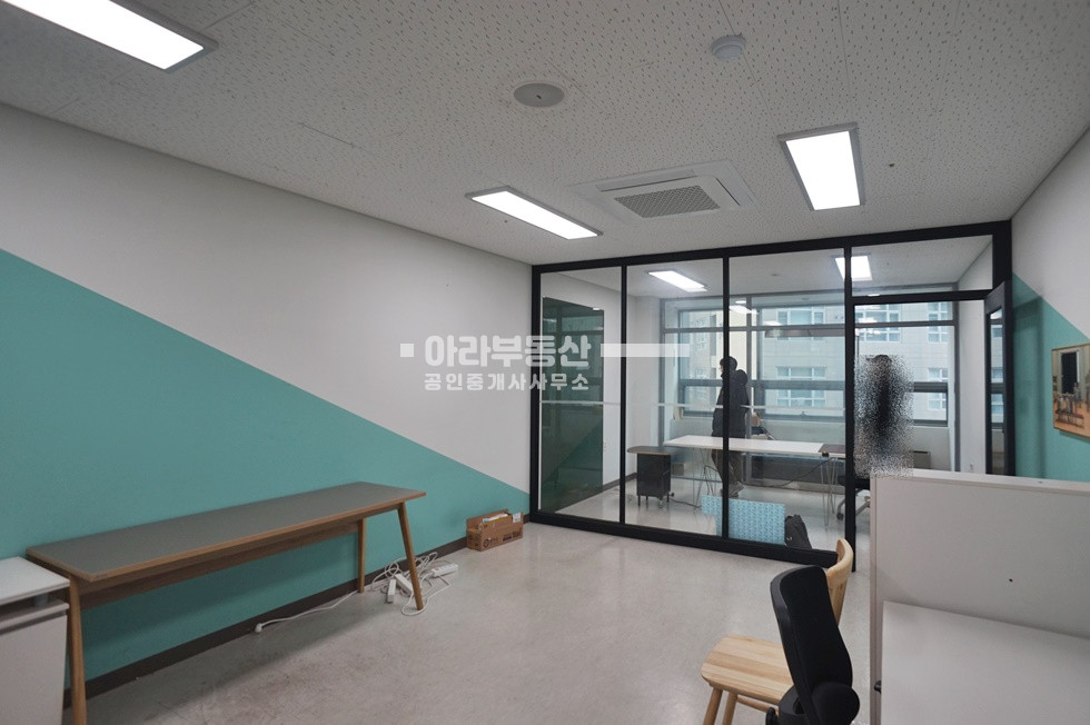 서울 성동구 성수동1가 룸1개,뚝섬역 역세권 동진IT 지식산업센터 월세 매물번호 10577 사진 1