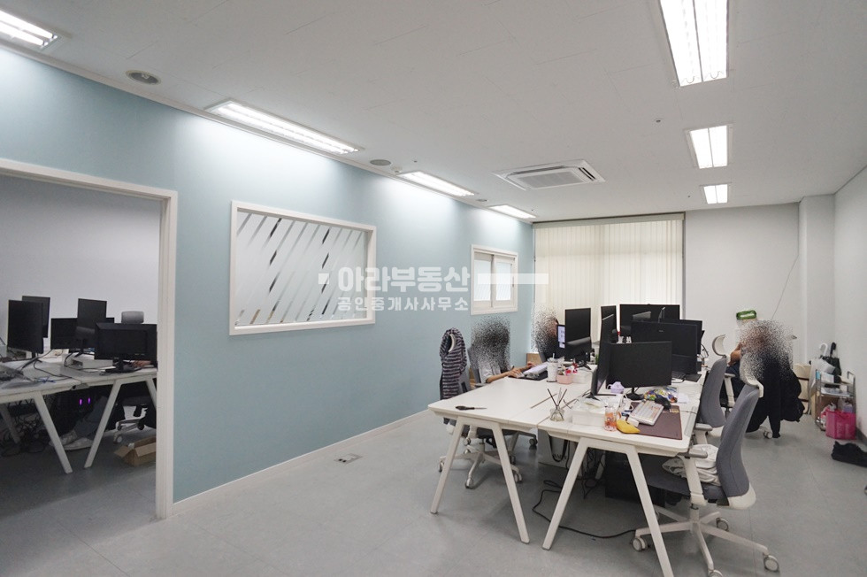 서울 성동구 성수동2가 성수아크밸리동 한신아크밸리 지식산업센터 업무지원시설 월세 매물번호 10855 사진 1