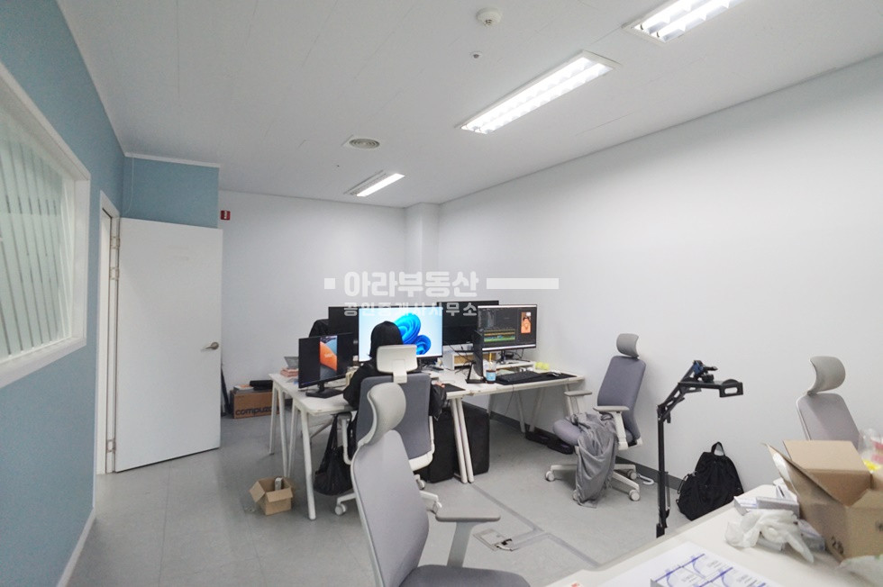 서울 성동구 성수동2가 성수아크밸리동 한신아크밸리 지식산업센터 업무지원시설 월세 매물번호 10855 사진 5