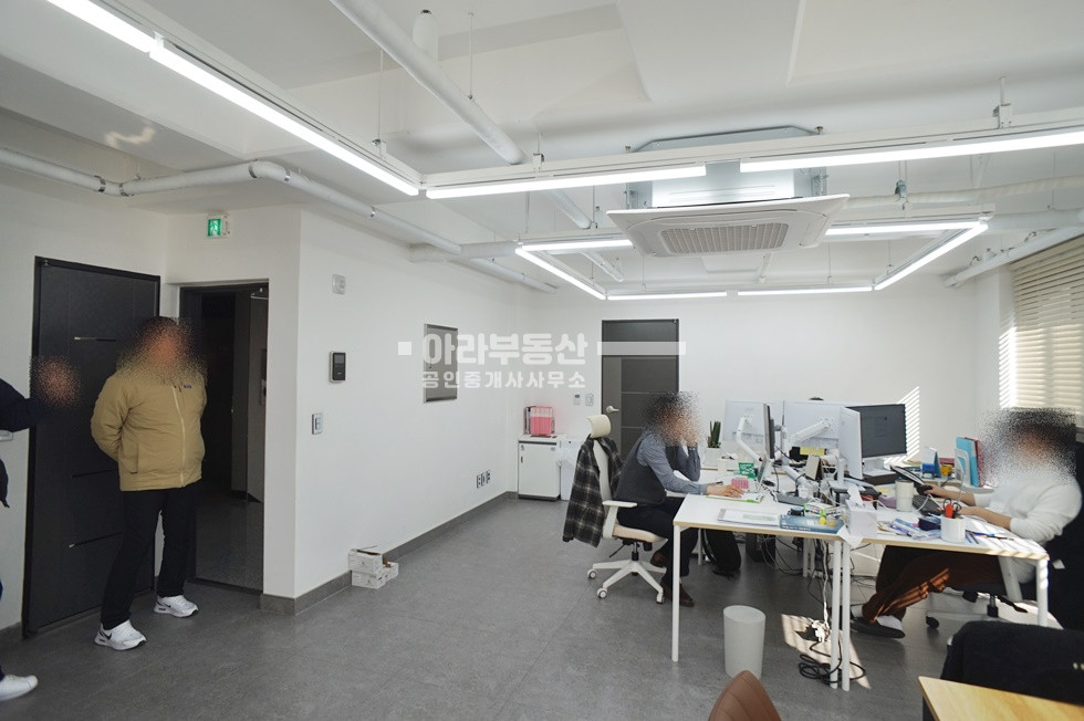 서울 성동구 성수동2가 299-16 노출형 인테리어 건물내외관 깔끔 월세 매물번호 10875 사진 5