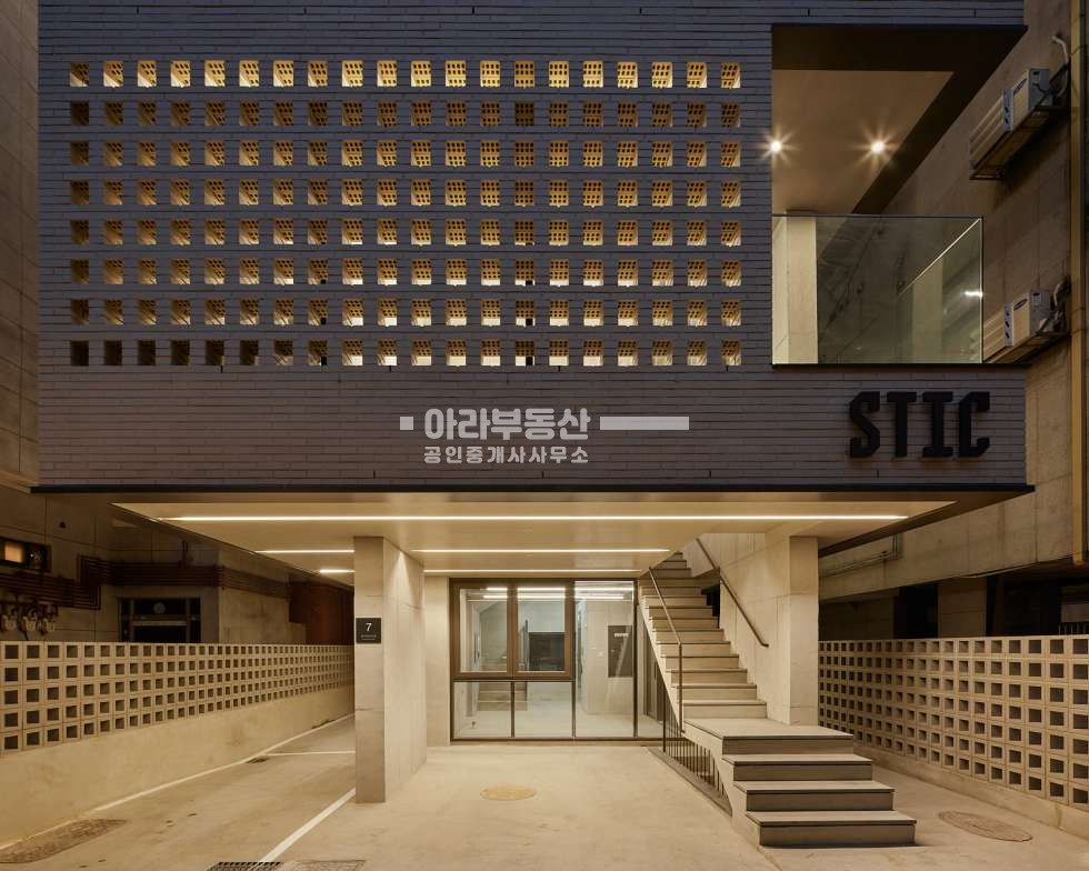 서울 성동구 성수동2가 321-55 (STIC55), 1층 연무장길 인근 루프탑 감각적인 공간 월세 매물번호 10878 사진 6