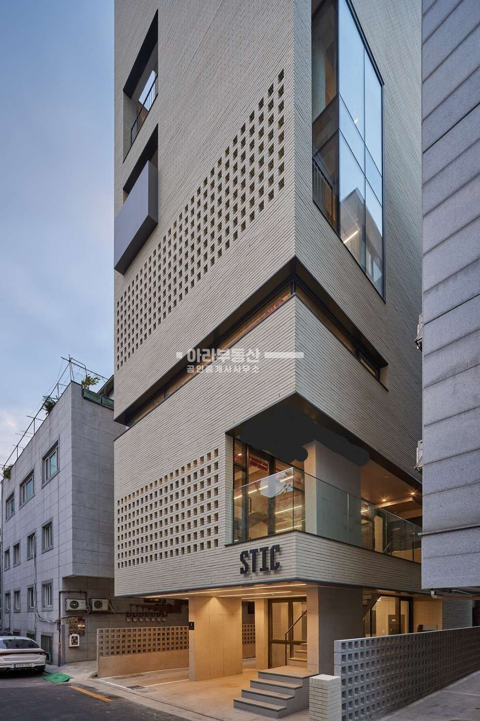 서울 성동구 성수동2가 321-55 (STIC55), 1층 연무장길 인근 루프탑 감각적인 공간 월세 매물번호 10878 사진 10