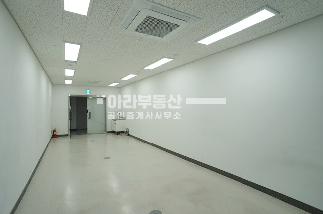 서울 성동구 성수동2가 280 (성수 SK V1 CENTER I) 성수SKV1CENTERI동 SKV1센터 1동 매매 실입주가능 평당2400만원 매매 매물번호 10070 사진 5