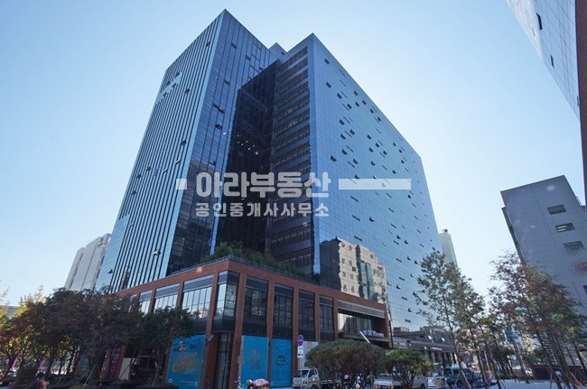 서울 성동구 성수동2가 280 (성수 SK V1 CENTER I) 성수SKV1CENTERI동 SKV1센터 1동 매매 실입주가능 평당2400만원 매매 매물번호 10070 사진 14