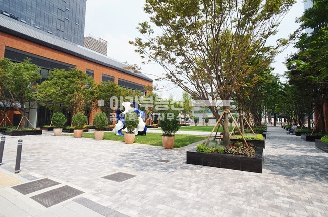 서울 성동구 성수동2가 280 (성수 SK V1 CENTER I) 성수SKV1CENTERI동 SKV1센터 1동 매매 실입주가능 평당2400만원 매매 매물번호 10070 사진 16