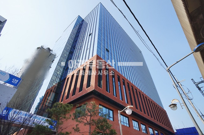 서울 성동구 성수동1가 13-17 선명스퀘어 1층 지식산업센터 상가매매 매매 매물번호 10887 사진 1