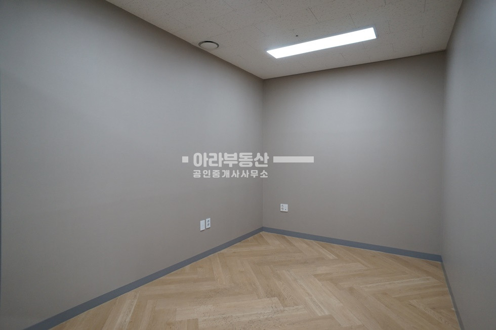 서울 성동구 성수동1가 룸2개 고급 우드스타일 인테리어 월세 매물번호 10893 사진 9