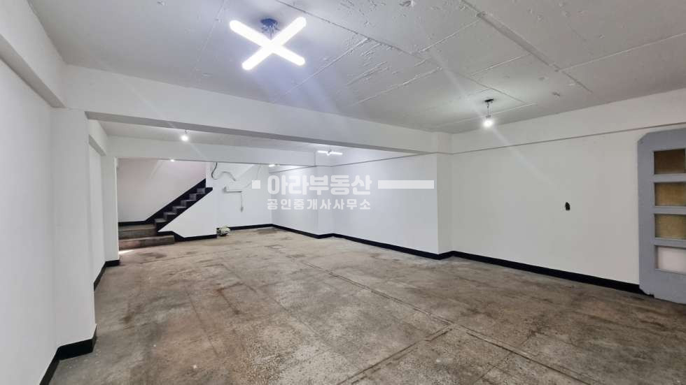 서울 성동구 성수동2가 월세 저렴한 지하 상가 월세 매물번호 10102 사진 4