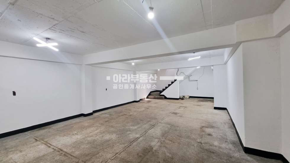 서울 성동구 성수동2가 월세 저렴한 지하 상가 월세 매물번호 10102 사진 6