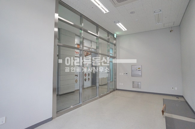서울 성동구 성수동1가 지식산업센터 1층 상가 월세 매물번호 10235 사진 5